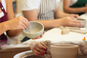 Claymore Art Studio Moda Yeni Sezon Seramik Eğitimi ve Üretim Programlarını Başlattı