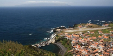 Corvo Adasında Yavru Deniz Kuşlarını Korumak İçin Sokak Aydınlatmaları Kapatıldı